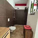 Bed & Breakfast - Douceur Du Sud, Entre Et Campagne 3*