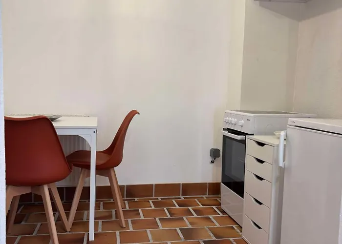 Bed & Breakfast - Douceur Du Sud, Entre Et Campagne